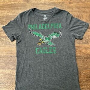 NFL Gray Tee with Green Philadelphia Print